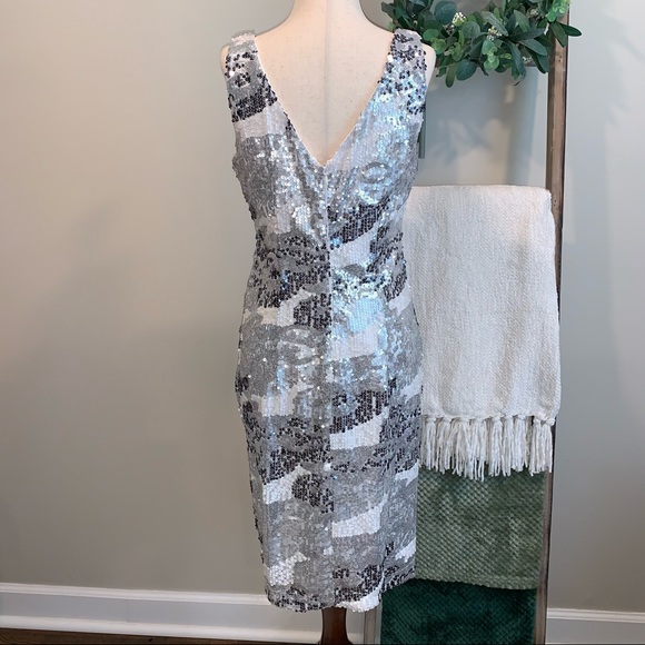 💍 Studio One Beaded Cocktail Midi Dress - Picture 6 of 10